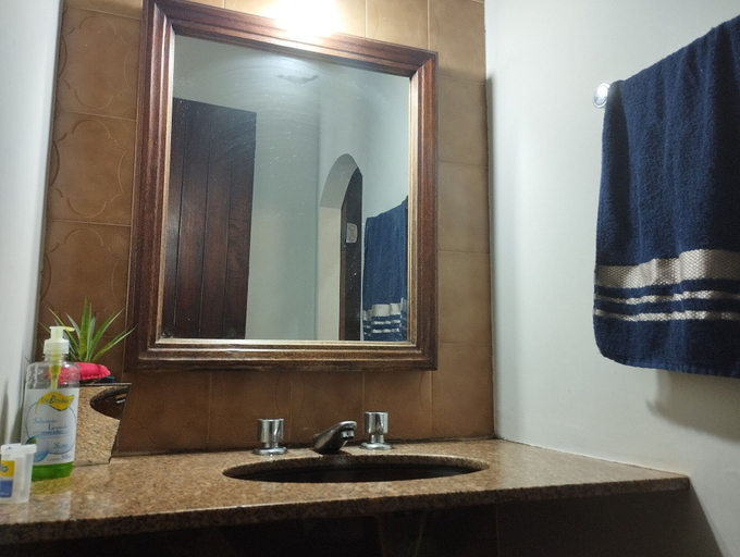 Bathroom 4, Casa Flamboyant piscina churrasqueira, Campos