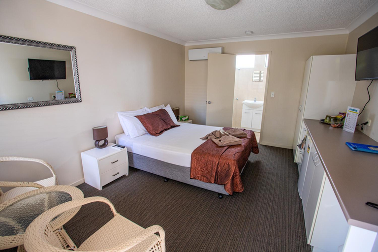 Bedroom 14