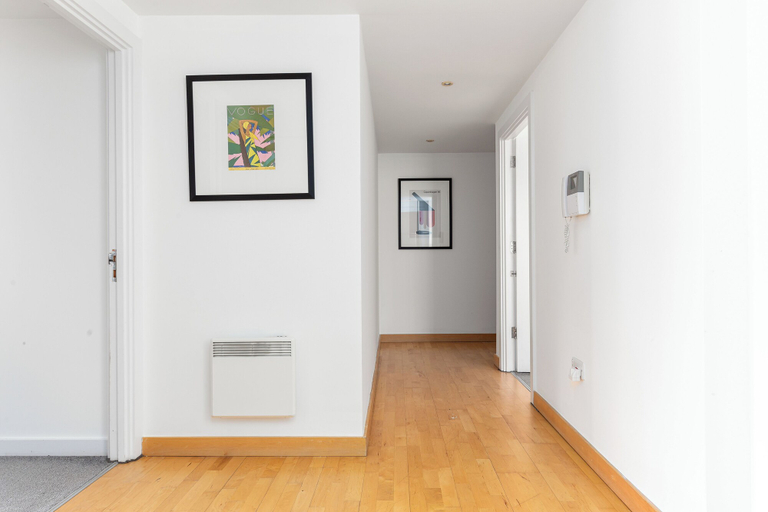 Others 5, 2 Bed Flat off Brick Lane, London