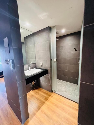 Bedroom 4, Woodstory Boutique Hotel, Huai Kwang