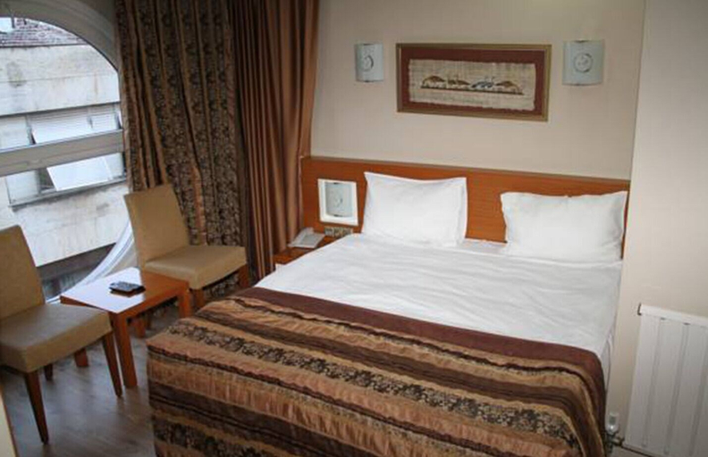 Bedroom 3, BC Burhan Cacan Hotel & Spa & Cafe, Beşiktaş