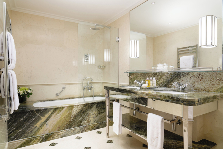 Bathroom 4, Hotel d'Angleterre Geneva, Genève