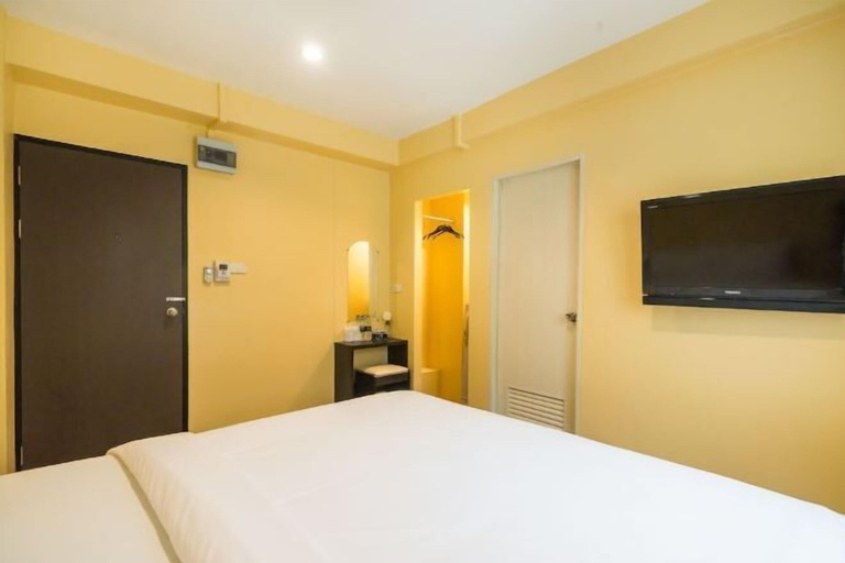 Bedroom 6