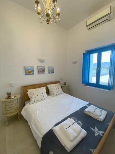 Others 3, Villa on the beach, Sarpakis Villa, South Aegean