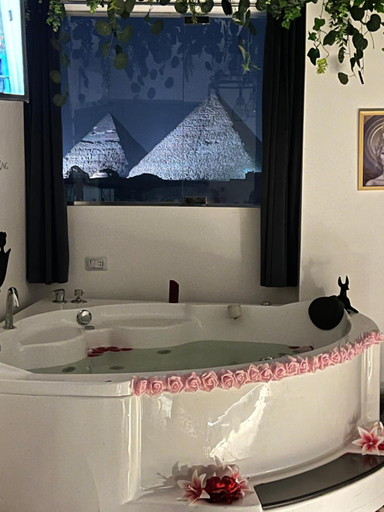 Others 5, Jacuzzi Pyramids View 5, Al-Ahram