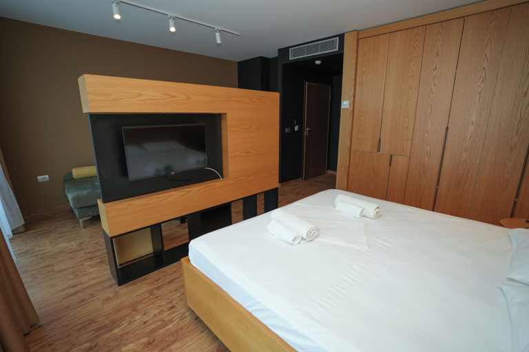 Bedroom 3, Alvin Comfort Hotel, Durrësit
