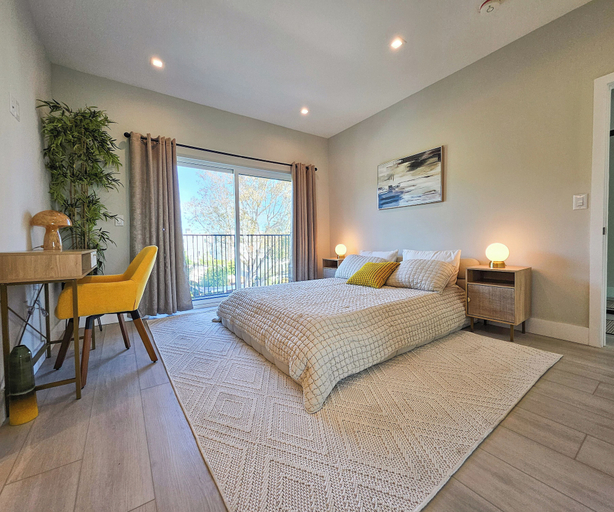 Bedroom, West View, Los Angeles