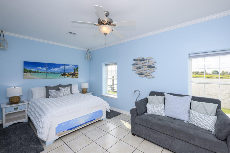 Bedroom 2, The Blue Heron, Aransas