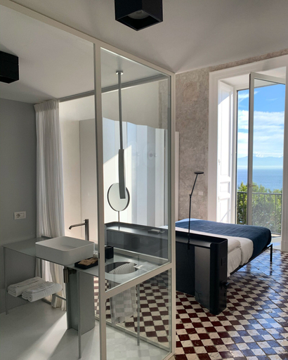 Bedroom 3, PRIMOPIANOPOSILLIPO, Napoli