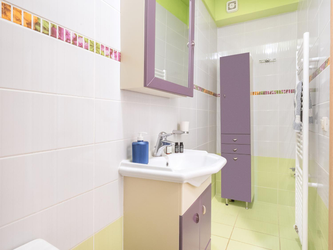 Bathroom 2, Thassian Riviera, East Macedonia and Thrace