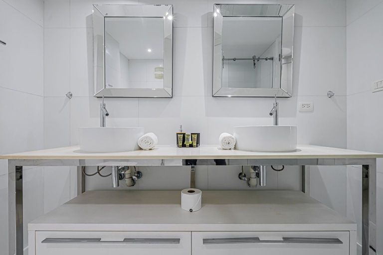Bathroom 5, Yoo by Wynwood House, Panamá