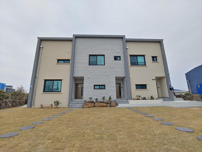 Others 1, Viravi Stay Pension, Jeju
