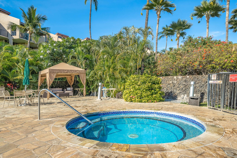 Sport & Beauty 2, Kamaole Sands 5-311, Maui