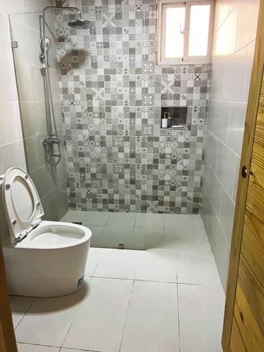 Bathroom 3, Elegant - Luxury and Private Villa, Guerra