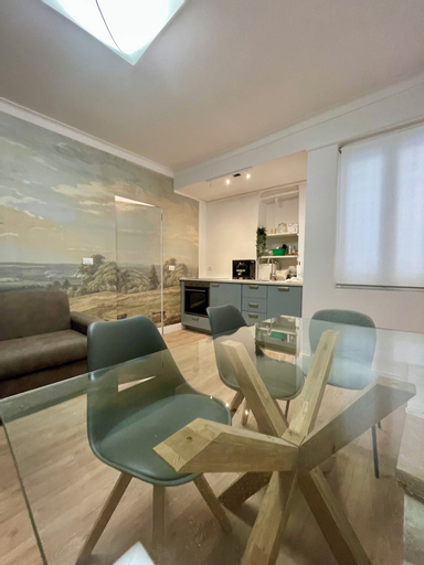 Others 5, Happy Family Apartments Imperiale, Genova