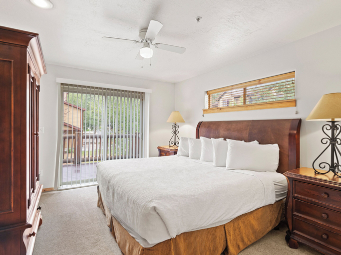 Bedroom 23