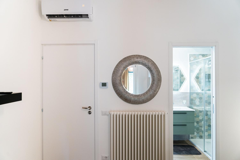 Others 5, MARCANTONIO ROOM Ampia camera con bagno privato e self check in, Perugia