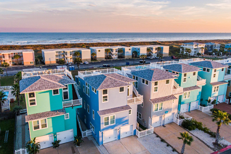 Exterior & Views 1, Thats What Sea Said, Nueces