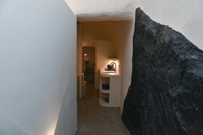 4, Naos Suites, South Aegean