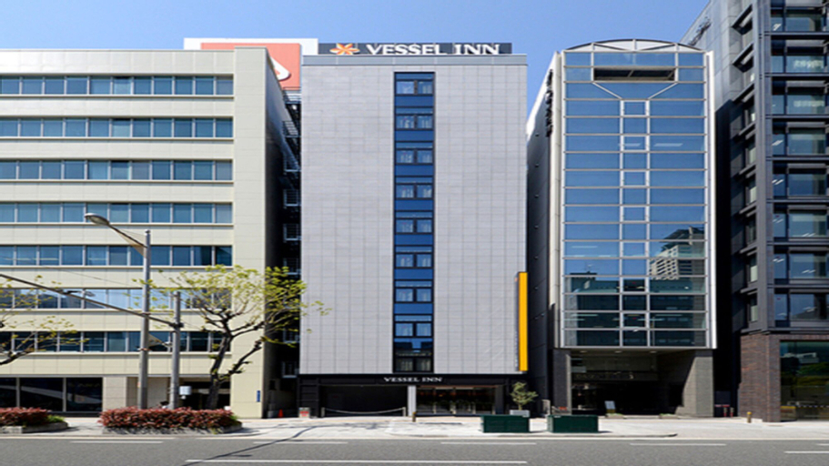 Exterior & Views 18