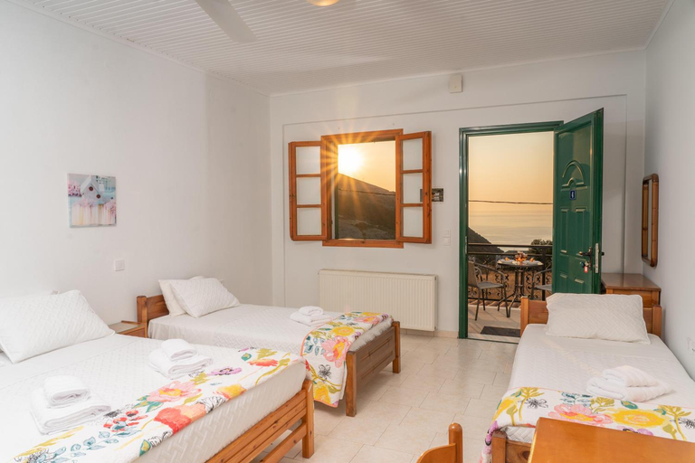 2, Myrtos View Apartments, Ionian Islands