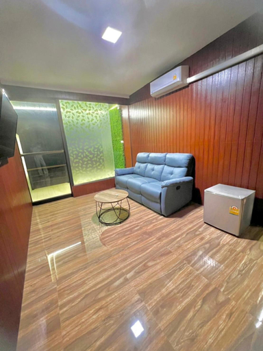 Others 5, Noree Supreme, Pluak Daeng