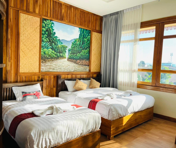 Bedroom 2, Kum-Chan House Hotel (เฮือนก่ำจันทร์), Muang Nan