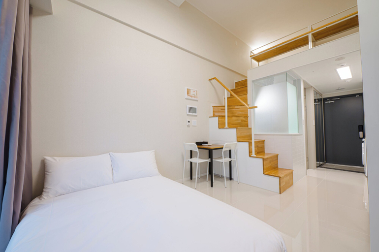 Bedroom 4, Blue Ocean Hotel 3, Jung
