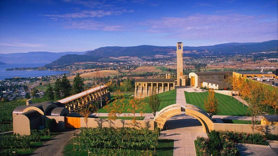 Others 4, Tranquil Retreat Spacious 2-Bedroom on the 2nd Floor, Central Okanagan