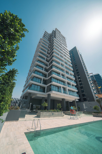 Exterior & Views, Waves - Cityscape Balcony Views and Cozy Comfort in Dubai, Dubai