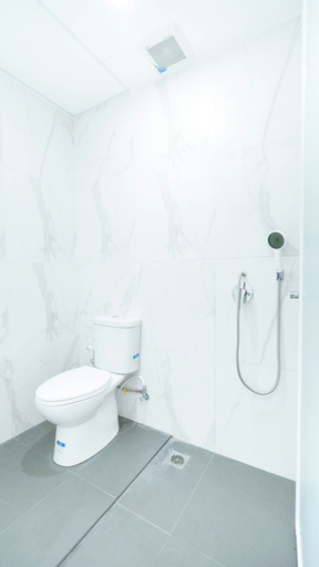 Bathroom 7