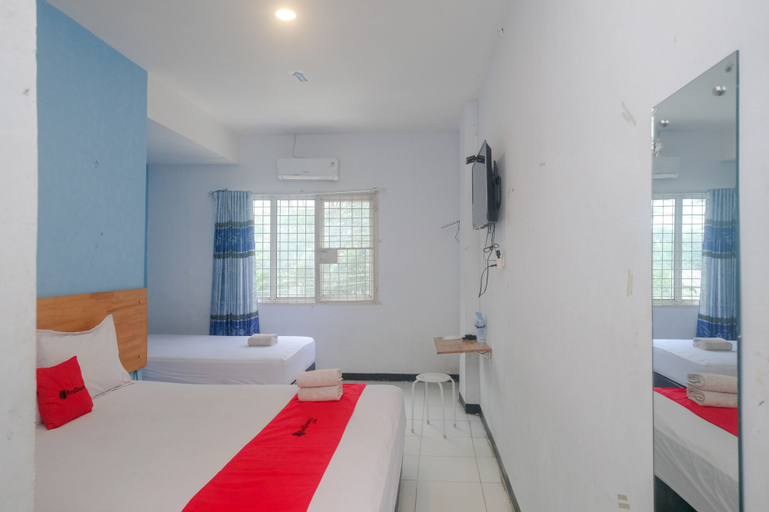 Bedroom 14