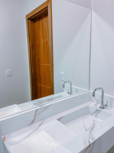 Bathroom 3, Parque e Pousada Vilhena, Vilhena