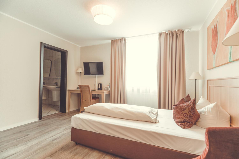 Bedroom 2, Hotel- Restaurant Einklang, Steinfurt