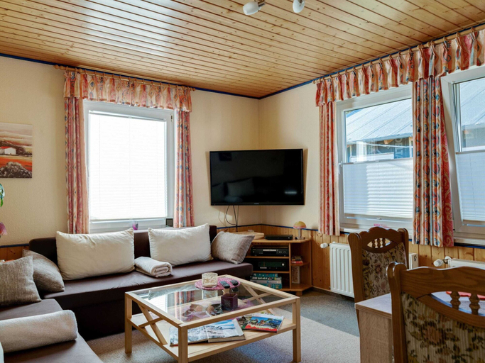 Others 5, Spacious Holiday Home in Wienrode near Braunlage Ski Area, Harz