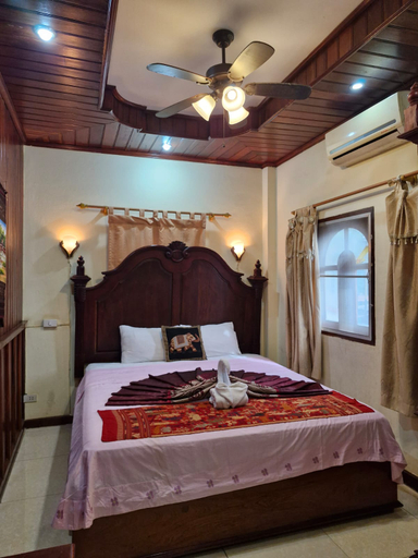 Bedroom 2, Sakura Wood House, Luang Prabang