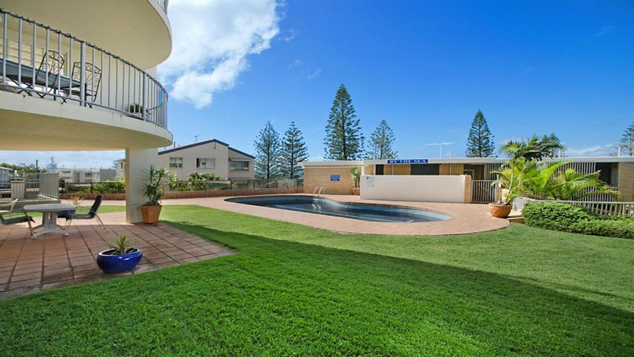By The Sea Unit 4 13 Esplanade Kings Beach, Caloundra - Caloundra S.