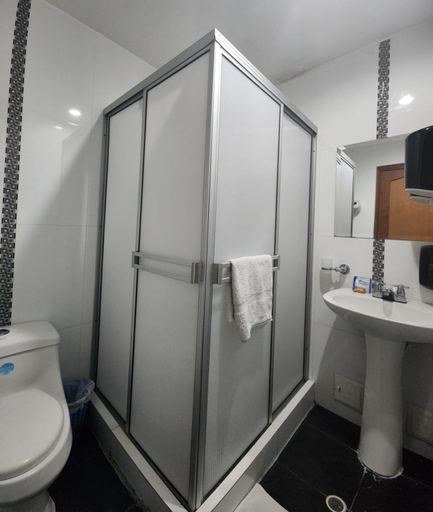 Bathroom, Hotel Ciudad Capri, Santiago de Cali