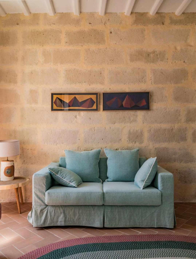 Others 2, Casa Turqueta, Baleares