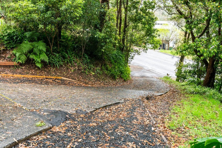 Exterior & Views 4, Woodlands Seaside - An Avoca Beach Retreat with Separate Studio, Gosford - East
