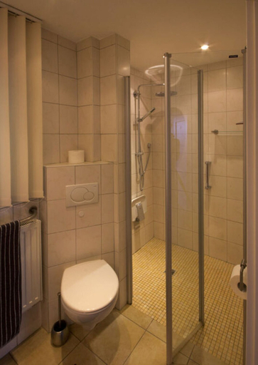 Bathroom 4, Haus Mali Comfortable Holiday Residence, Traunstein
