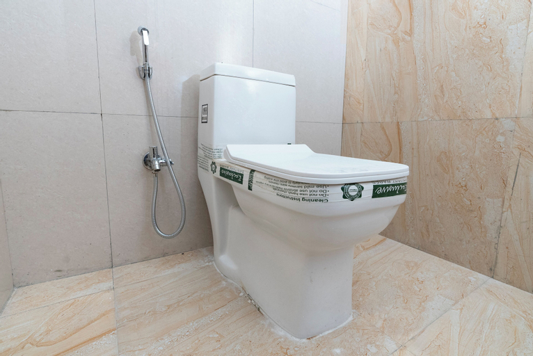 Bathroom 24