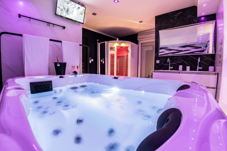 Sport & Beauty 3, Appart Hotel GLAM88 Suites SPA et SAUNA, Vosges