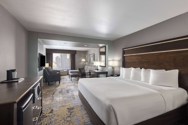 Bedroom 4, La Quinta Inn & Suites by Wyndham Sioux Falls, Minnehaha