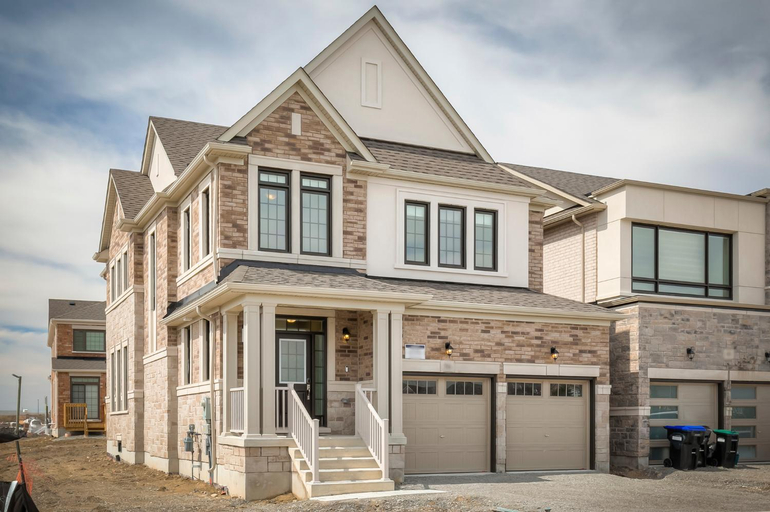 Others 2, Masterfully Designed Private Suite, Simcoe