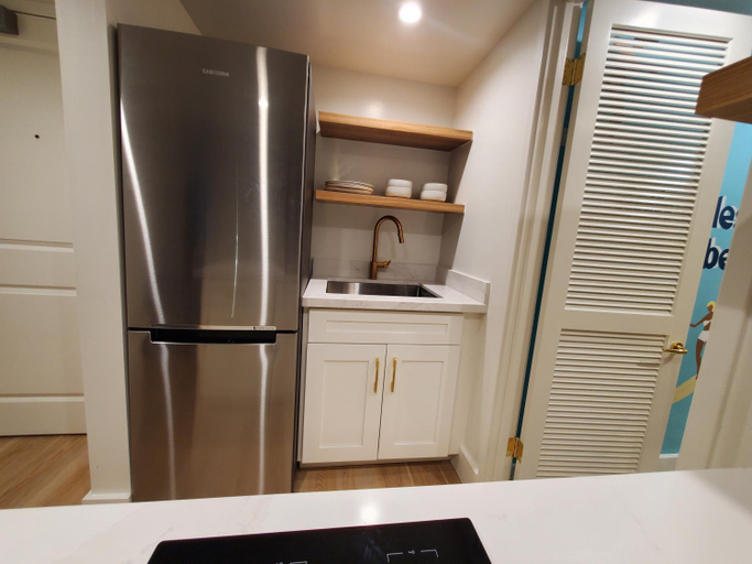 Others 3, S&N Lux Suite-Free Parking-King Bed-Kitchen-WiFi, Honolulu