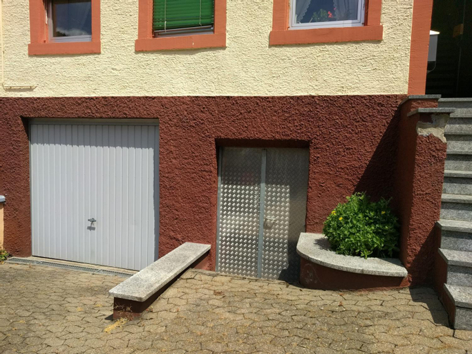 Monkey Factory - Mini Home-Stay Hostel, Bernkastel-Wittlich