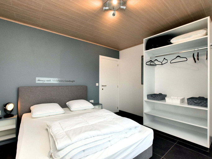 Bedroom 2, Luxurious Home With Sauna, Namur