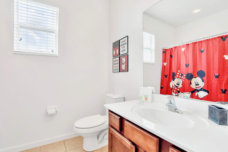 Bathroom 3, 18 Guest Resort Home - Near Disney, Osceola