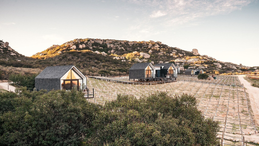 Exterior & Views 2, The Wine Lodge at OENO, Ensenada